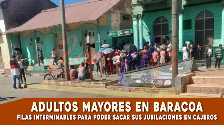 Adultos mayores obligados a interminables filas para sacar dinero