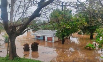 Cuba reporta más de 10 mil viviendas dañadas tras fuertes inundaciones en Granma