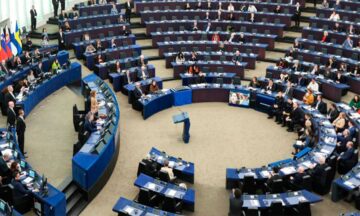 Parlamento Europeo pide sanciones para Díaz-Canel y altos funcionarios cubanos