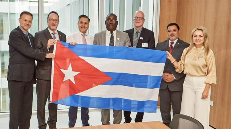 Diputados de Costa Rica reciben a activistas cubanos