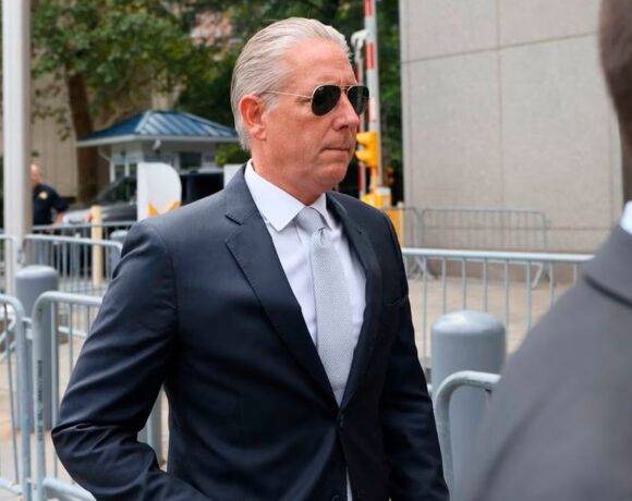Charles McGonigal se declara culpable de conspiración por ayudar a Oligarca ruso