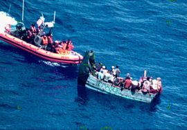 Inmigrantes cubanos son repatriados a la isla