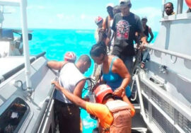 Balseros cubanos son rescatados por pesquero méxicano