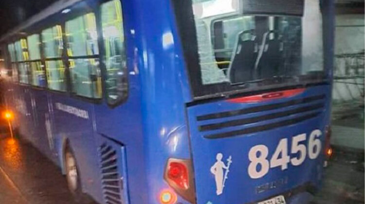 Tres autobuses fueron apedreados en La Habana Cuba