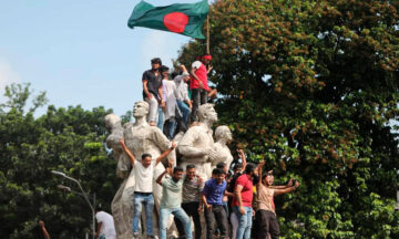 Derrocado el régimen socialista de Bangladesh