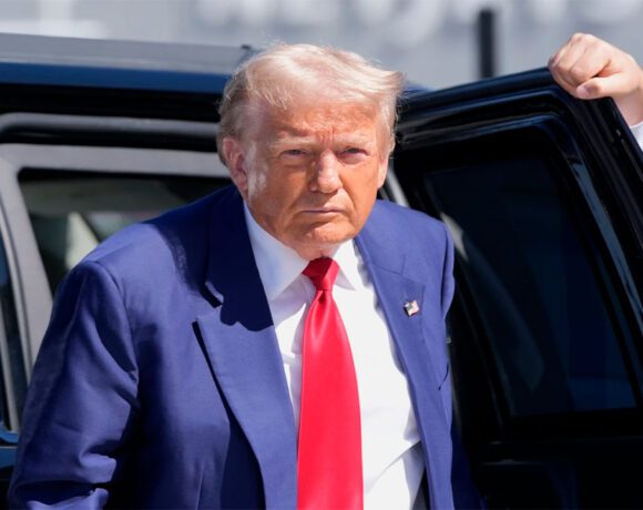 Trump sufre otro intento de asesinato