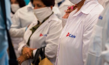 congresistas, piden revocar visas a funcionarios de la OPS que contratan misiones de médicos esclavo de Cuba