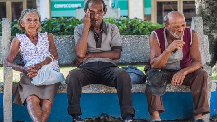 cubanos solo piensan en emigrar