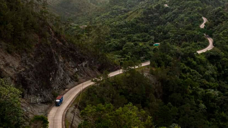 Régimen de Cuba se ve obligado a reparar el viaducto de La Farola en Baracoa