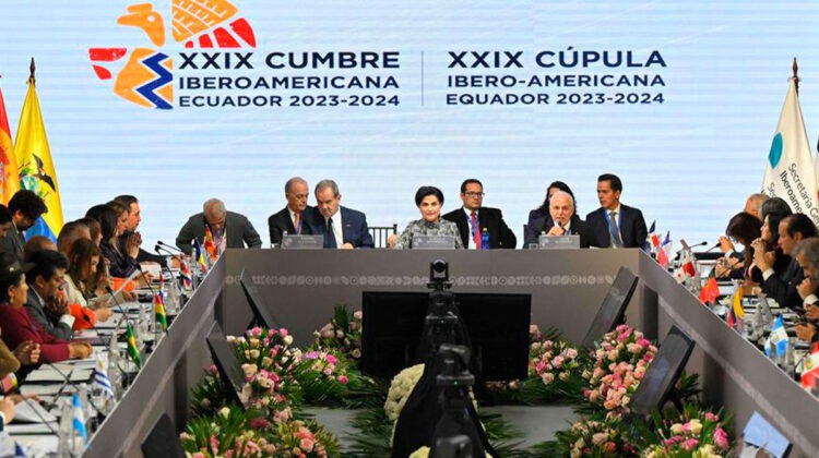 Cuba y Argentina se enfrentan en la cumbre Iberoamericana