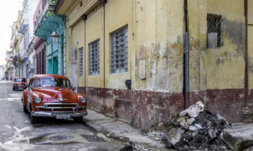 Turismo en Cuba continua a la baja