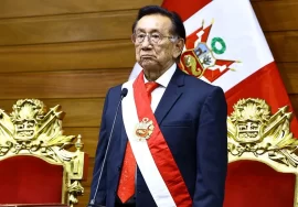 Balcázar asume presidencia en Perú